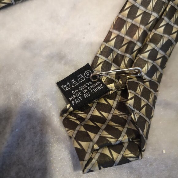 WM. H. Leishman Men's 100% Silk Necktie - Picture 5 of 5